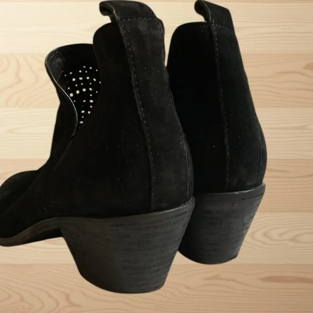 Sigerson‎ Morrison Booties SZ 7 Black Suede Leather Perforated Pattern Slip-on